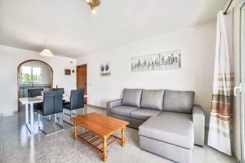 Coastal Refuge Apartment in Calp