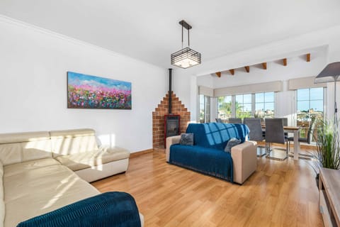 Pineapple Mimosa Apartment in Calp