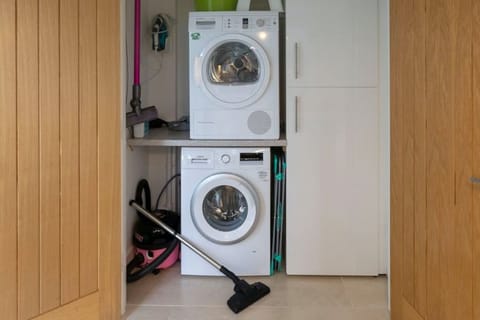 Tinderbox Haven Cabin in Bude