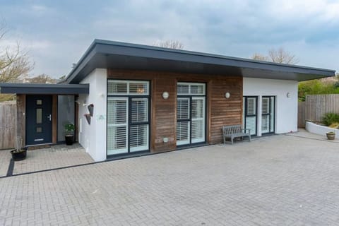 Tinderbox Haven Cabin in Bude