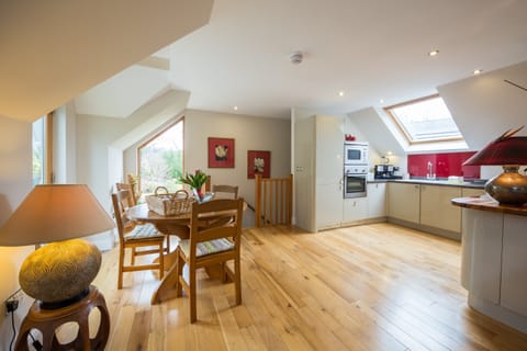 The Sheltered Annexe Apartment in Scotland