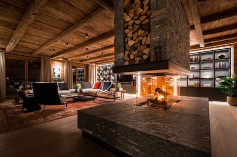 Mountain View Chalet Apartment in Lech