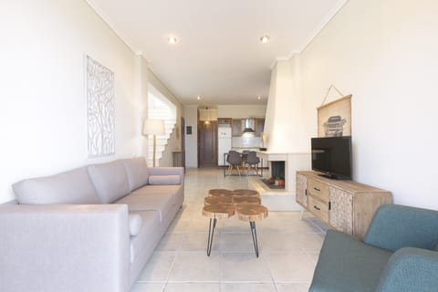 Edge of the Sea Apartment in Halkidiki