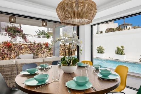 The Road to Marbella Apartment in Marbella