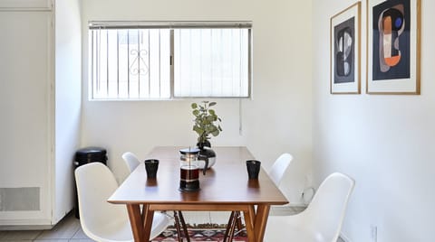 Fig Leaf Cottage Cabin in Echo Park