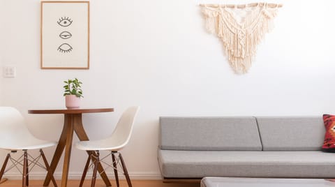 Glass & Gold House in Echo Park