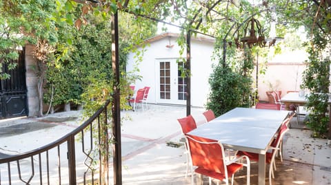 The Green Gator House in Beverly Hills