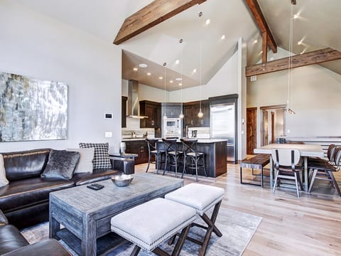 Living Area - Slopeview Chalet - Breckenridge Vacation Rental