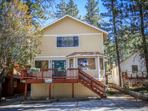 Family Fun House Cabin in Big Bear