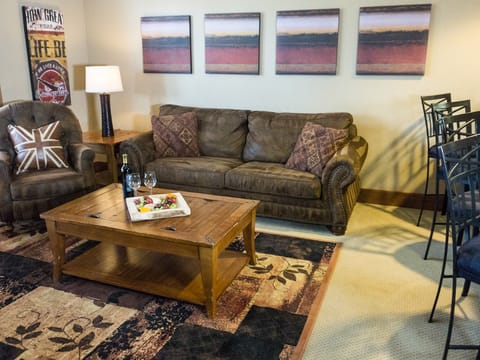 Village Luxury with a View - 1Br/1Ba Apartment in Northstar Drive