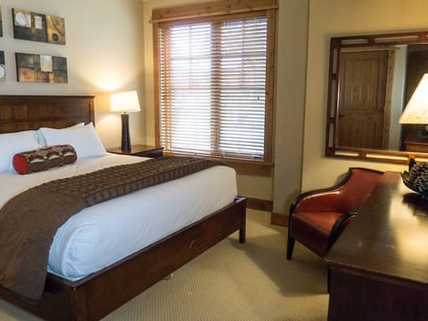 Village Luxury with a View - 1Br/1Ba Apartment in Northstar Drive