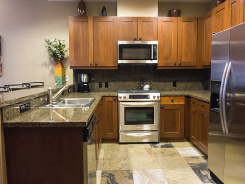 Village Luxury with a View - 1Br/1Ba Premium Condo! Apartment in Northstar Drive