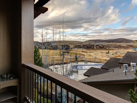 Beautiful Deck with Views