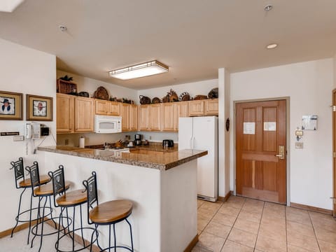 One of a kind 4Br Condo-Gateway 5039 Apartment in Keystone