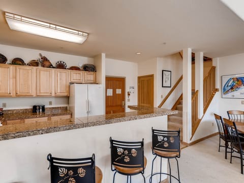 One of a kind 4Br Condo-Gateway 5039 Apartment in Keystone