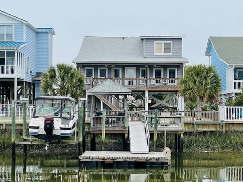 Canal View Exterior