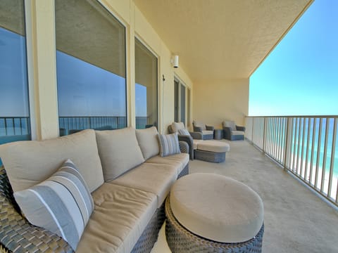 Unit 1604 Apartment in Upper Grand Lagoon