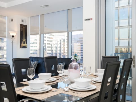 Arlington 2BR/2BA Fully Furnished Apartment in Crystal City Apartment in Crystal City