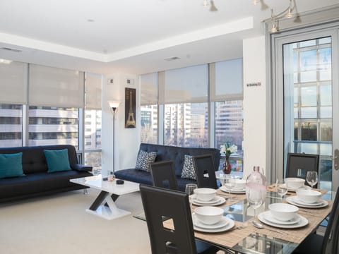 Arlington 2BR/2BA Fully Furnished Apartment in Crystal City Apartment in Crystal City