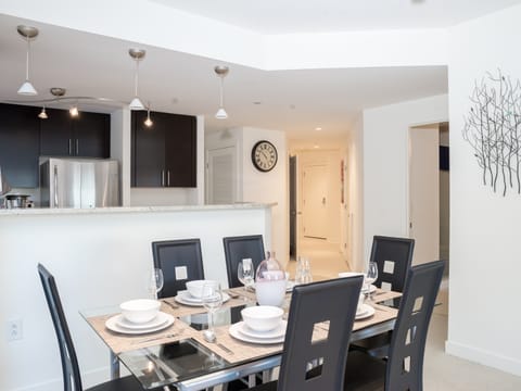 Arlington 2BR/2BA Fully Furnished Apartment in Crystal City Apartment in Crystal City