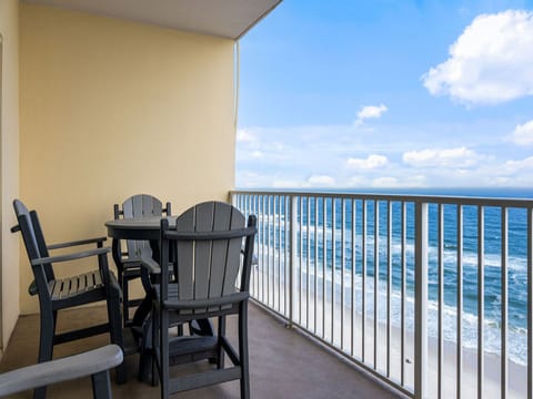 Welcome to Paradise! Enjoy the gorgeous views offered from this 11th floor balcony, and know that you are just an elevator ride away from sticking your toes in the sand.