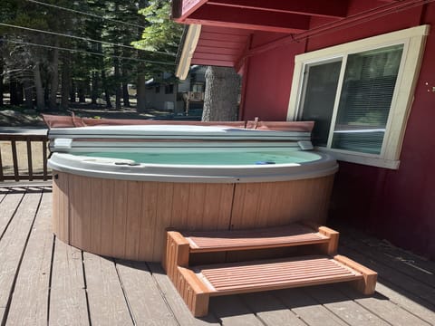 Tub