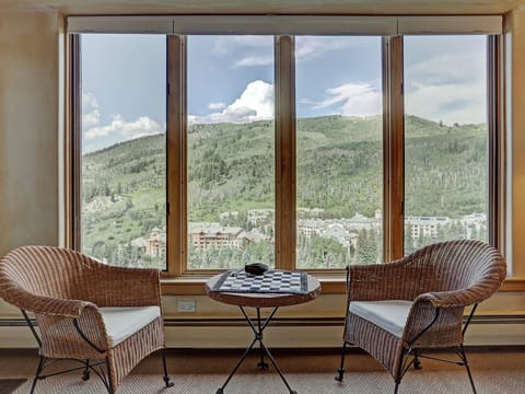 Amazing 2 Br Unit in Beaver Creek at the Pines Lodge Apartment in Beaver Creek