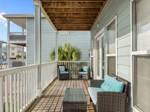 Spend time relaxing outdoors and enjoying the coastal, salt air breezes.