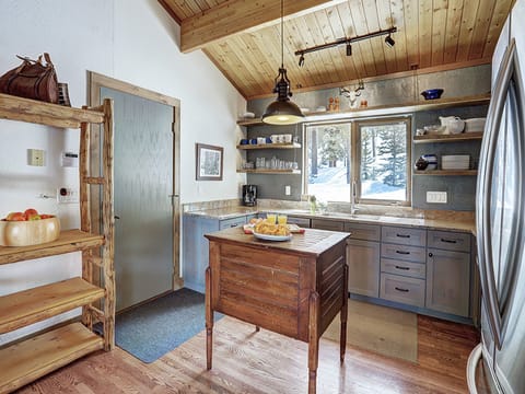 Kitchen - Lodge at Boreas Pass - Breckenridge Vacation Renal