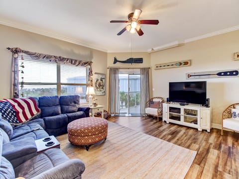 Living Room/TV