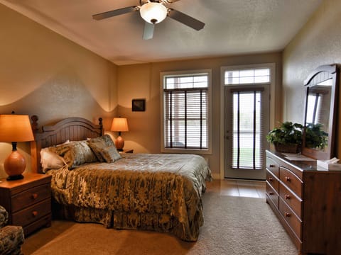 Unit 411B 1BD/ 1BA Efficiency condo Apartment in Wisconsin