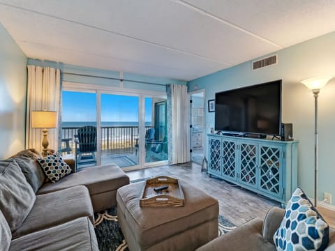 Living Room and Balcony with Ocean View