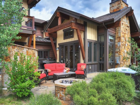 Exterior - Lone Star Lodge - Breckenridge Vacation Rental
