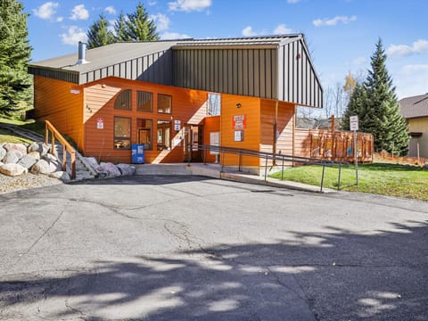 Clubhouse - Bella Vista - Dillon Vacation Rental