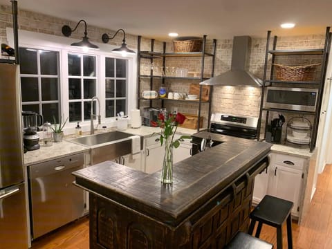 Kitchen Island
