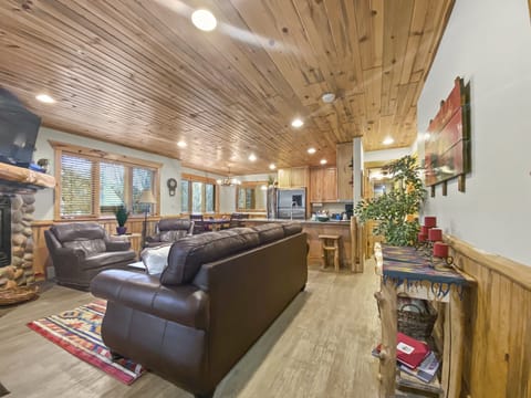 6 A Timberwolf Lodge - a SkyRun Park City Property - Cozy Cabin Vibes!