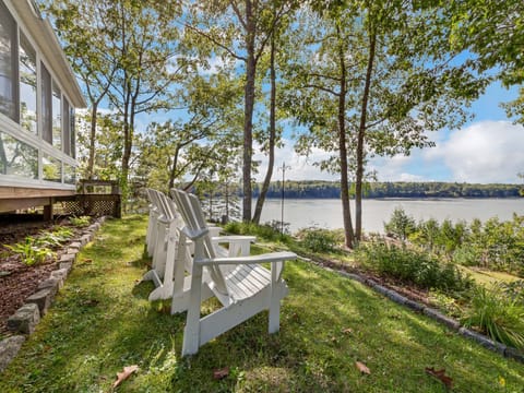 Soak in the sun with waterviews