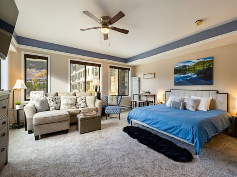 2782 Slopeside - a SkyRun Keystone Property -