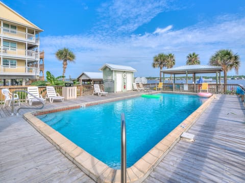 Lagoon Landing offers a large outdoor pool for guests to enjoy.