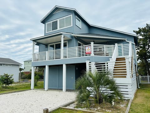 Front Exterior (3)