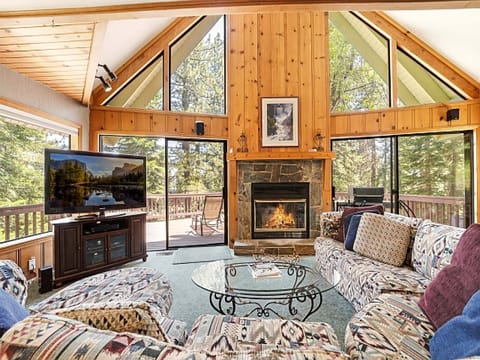 Lovely, private home in Sky High Ranch