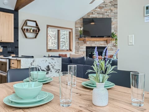 The Powder Chalet - a SkyRun Breckenridge Property -
