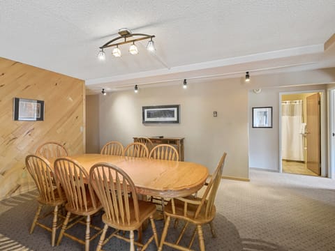 Bridge End 3 Bedroom Condo #202 Apartment in Copper Mountain