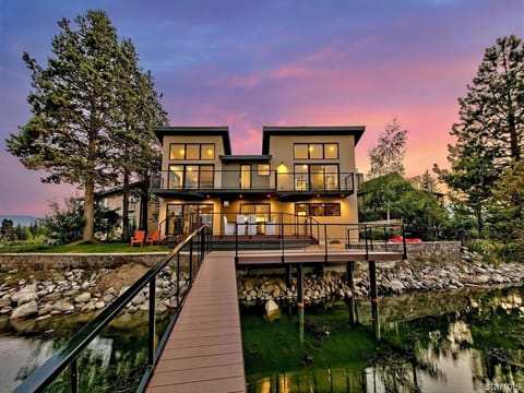 Elegance on the Water