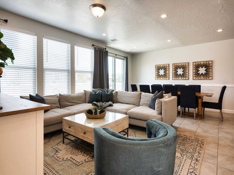 00681724-c1d9-41ad-8d86-cb2c61d8c5d6