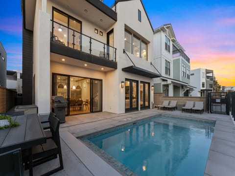 Private Pool