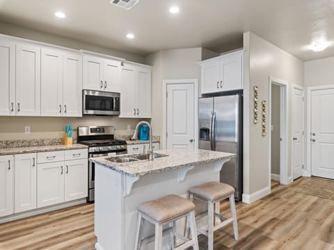Kitchen  Area with Bar Seating for 2