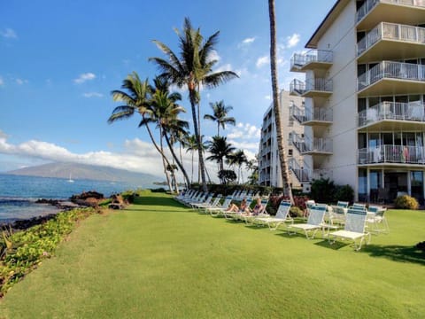 44 KAMAOLE NALU, 303