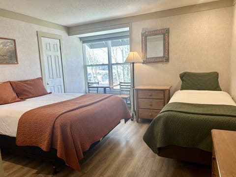 Queen and Twin Bed