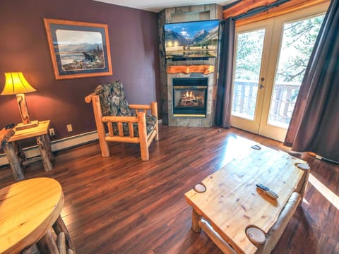 Living Room with Gas Fireplace